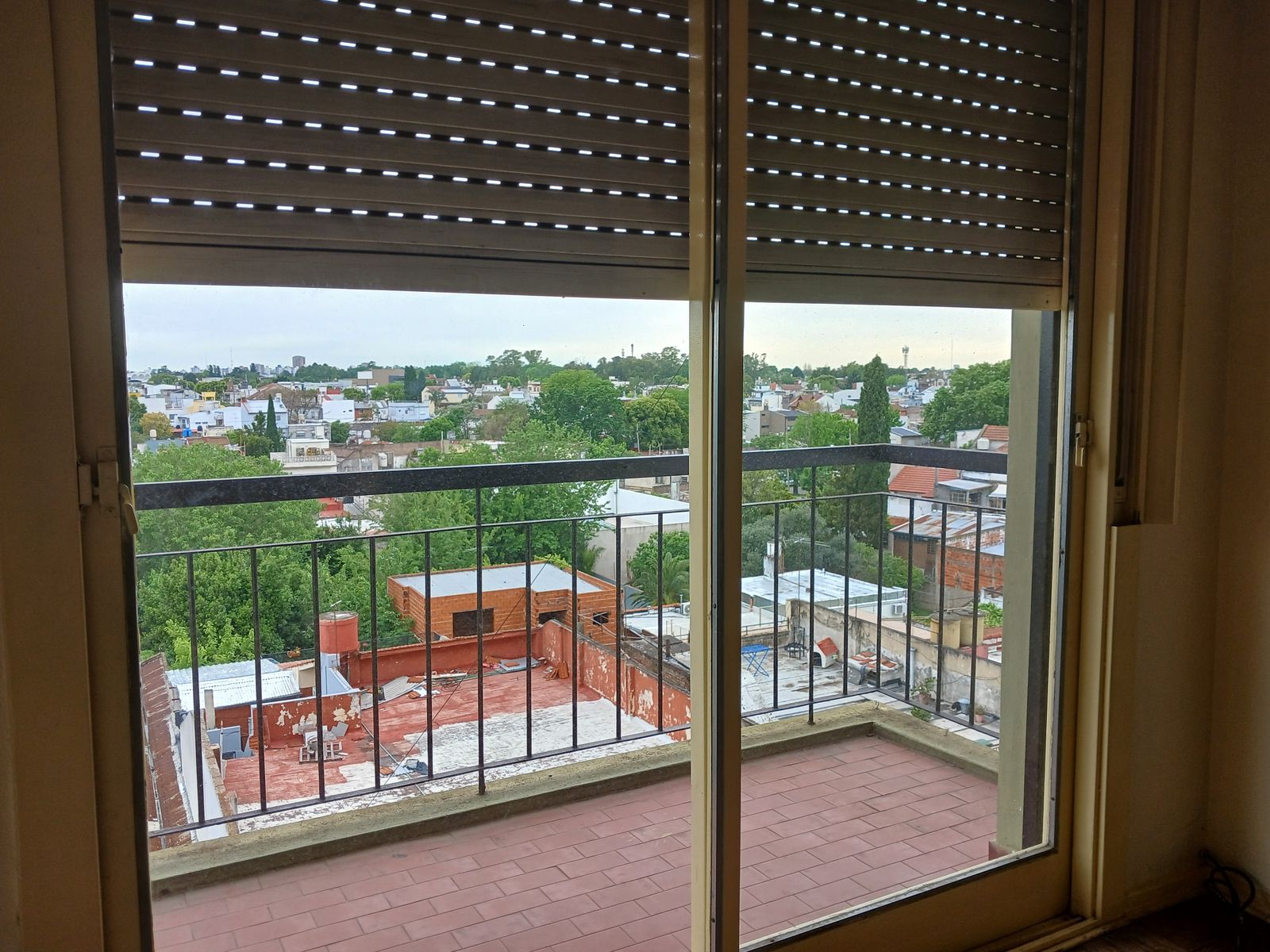 AV.. ROSALES 727 · Morón — foto 4