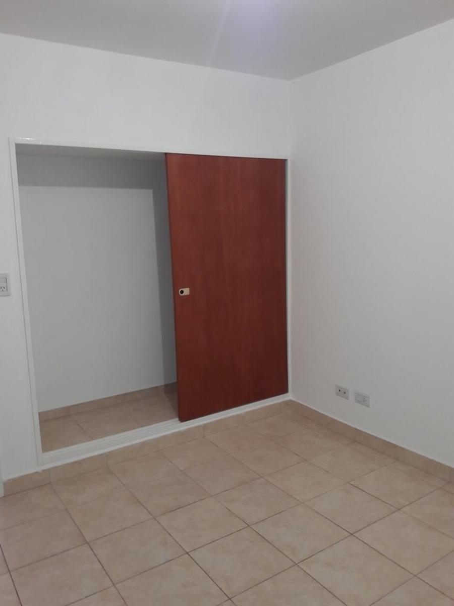 Cacique Catriel 435 · Morón — foto 5