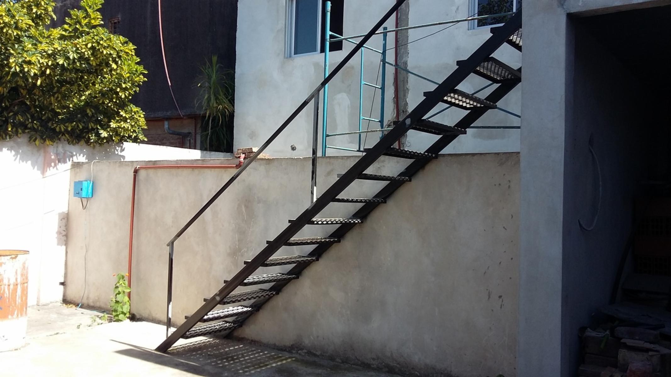 SANTA FE 735 · San Miguel — foto 3