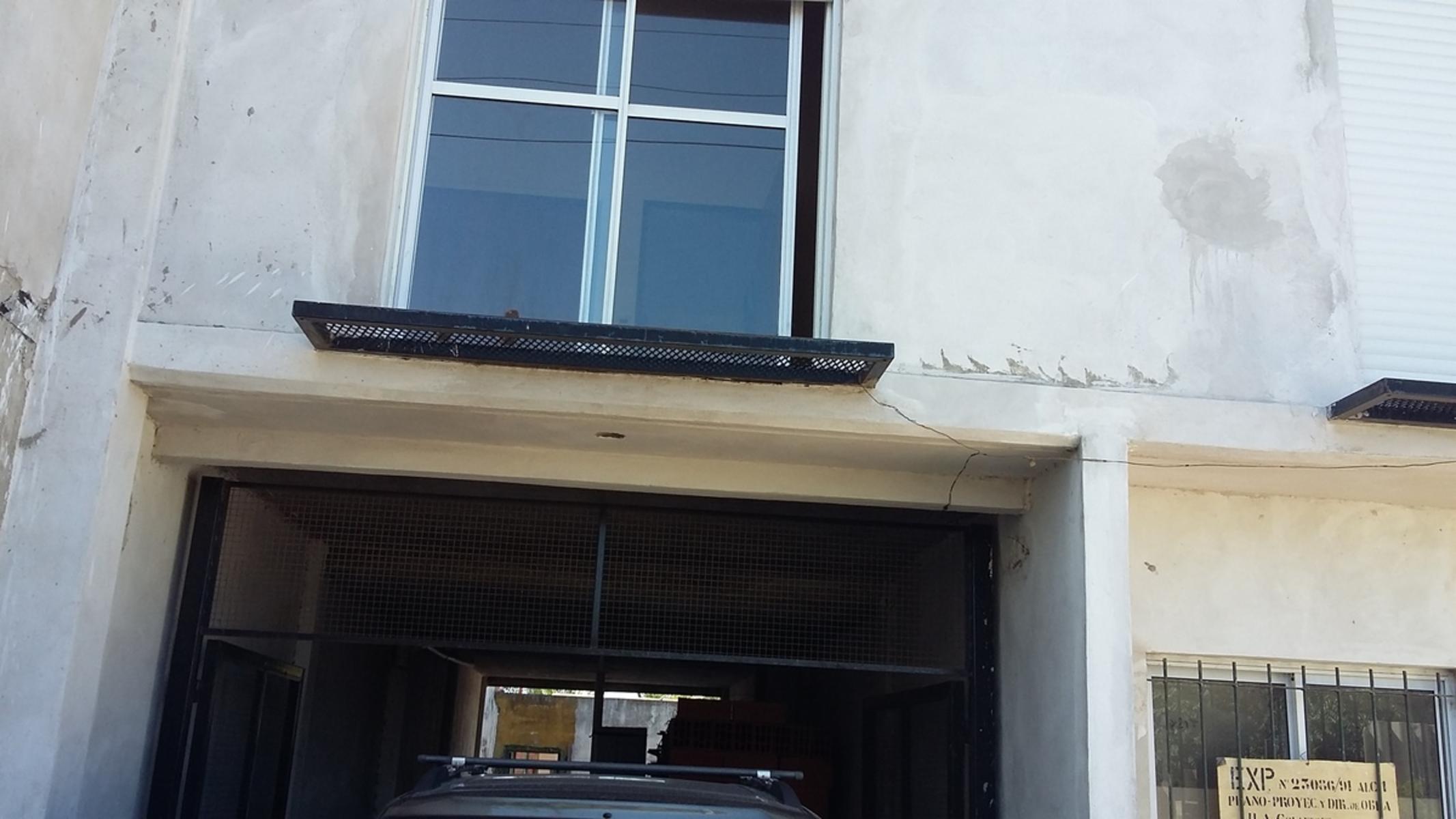 SANTA FE 735 · San Miguel — foto 5