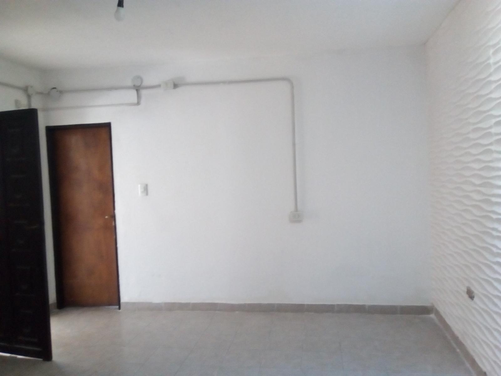 Avellaneda 2.290, Burzaco · Almirante Brown — foto 23