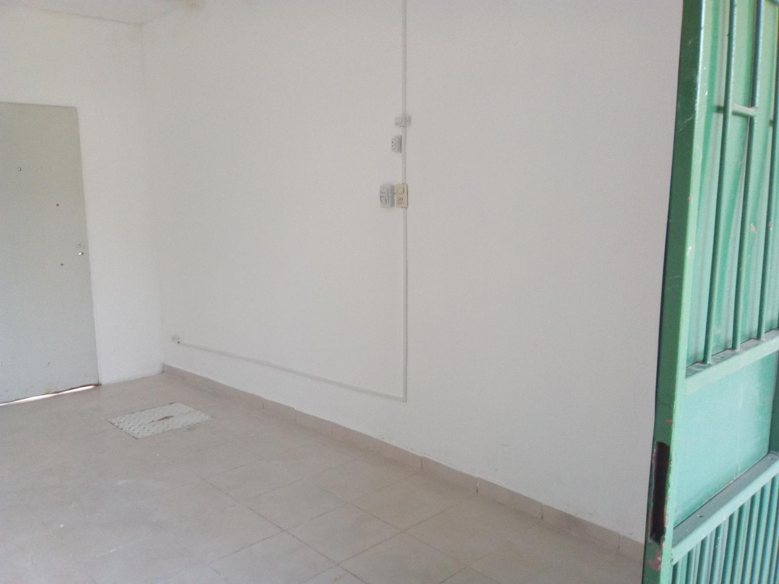 Avellaneda 2.290, Burzaco · Almirante Brown — foto 34