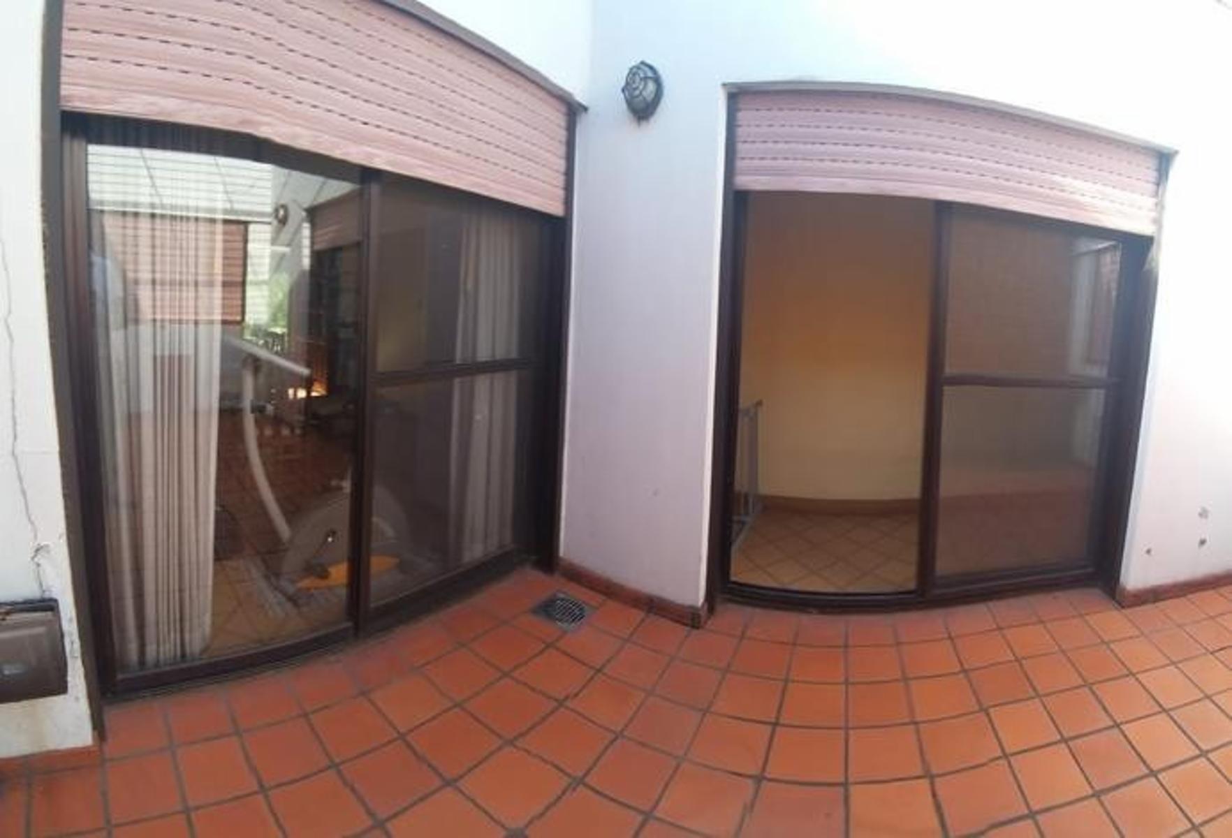 Ramos Mejia 400 · Moreno — foto 20
