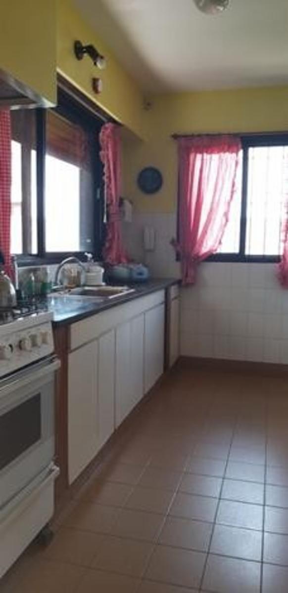 Ramos Mejia 400 · Moreno — foto 28
