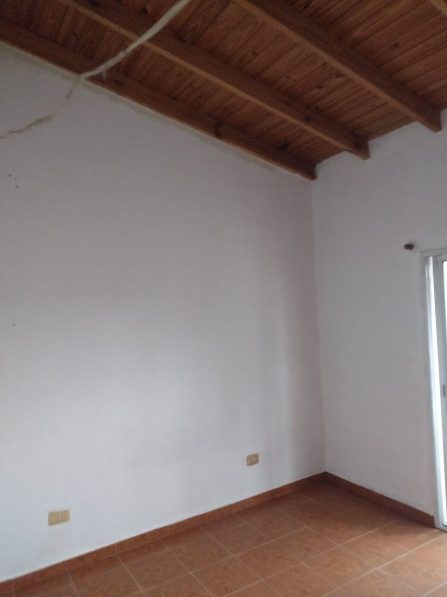 Pedro de Mendoza 1100 · La Matanza — foto 14