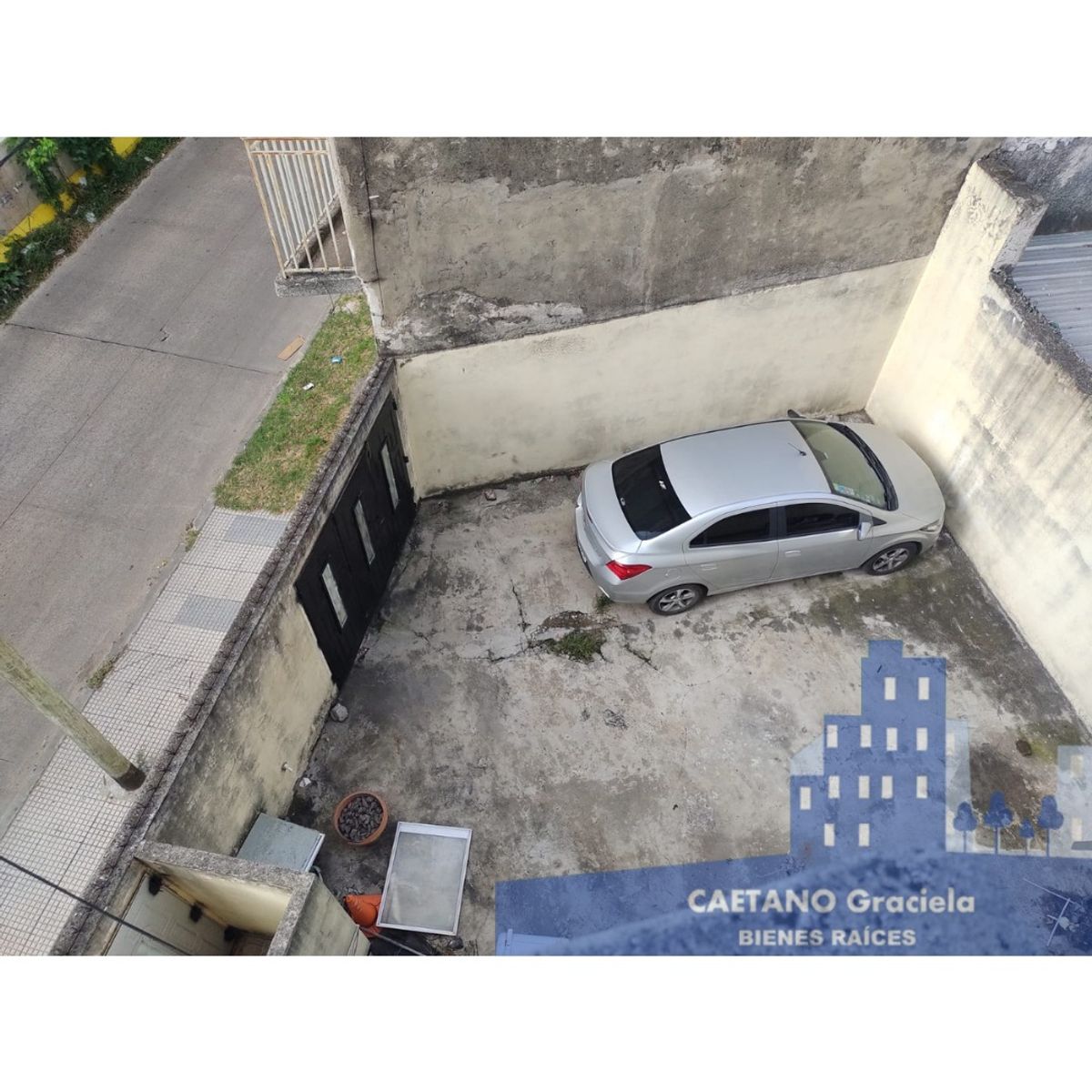 Pedro de Mendoza 1100 · La Matanza — foto 19