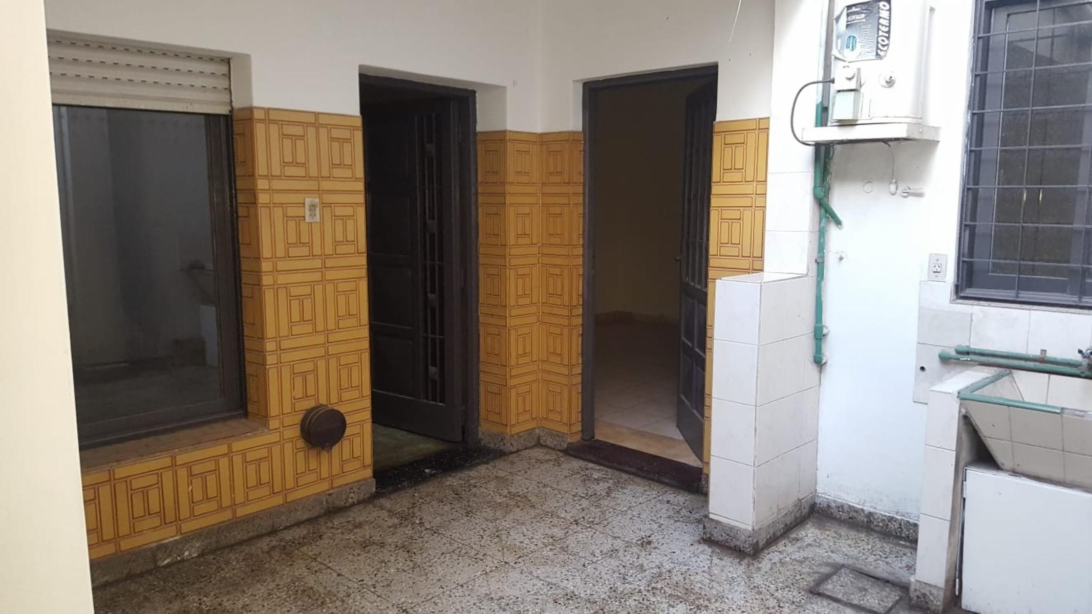 ALBERTI N° 2520 · La Matanza — foto 16