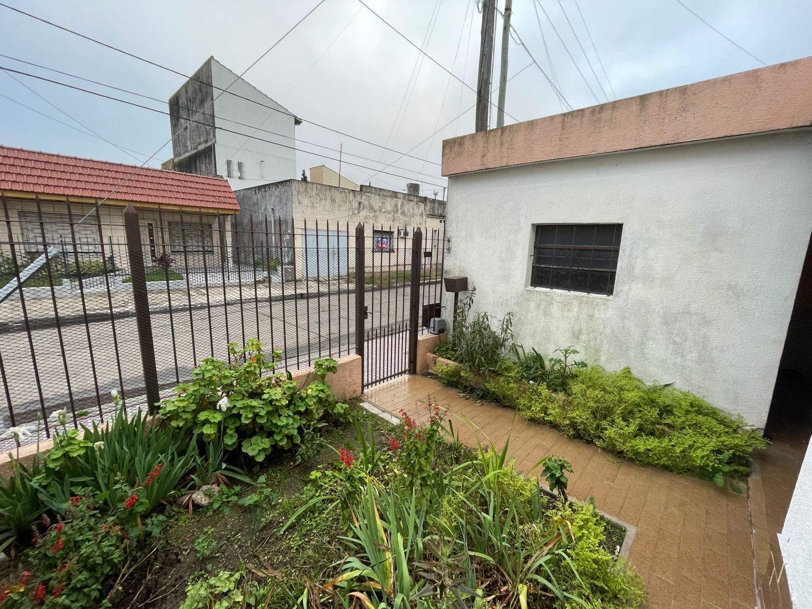 Gregoria Perez 677 · Lomas De Zamora — foto 3
