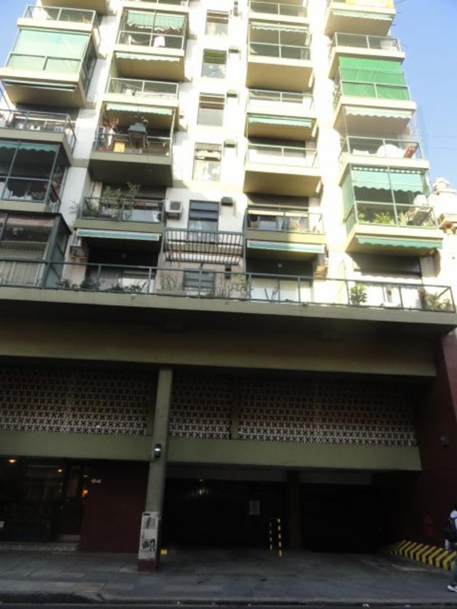 Chacabuco al 900 3 AMBIENTES INTERNO