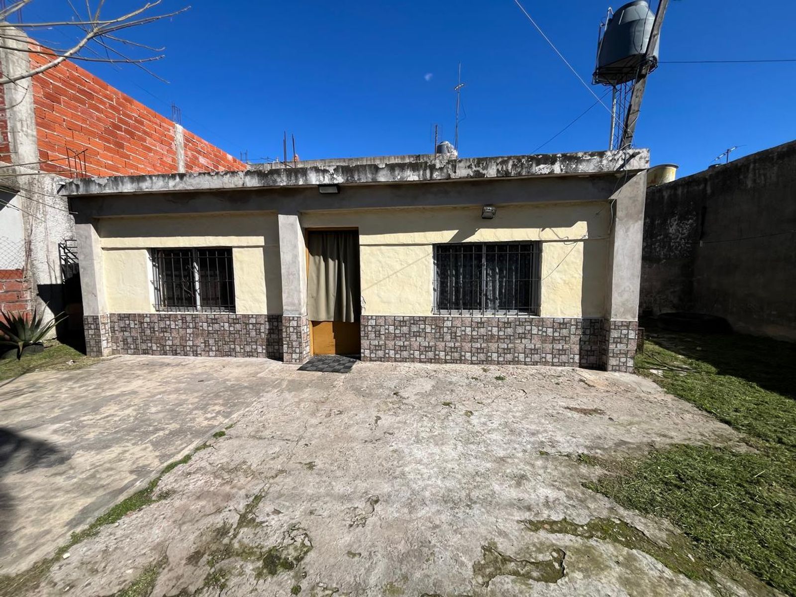 Santa Catalina 2459 · La Matanza — foto 8