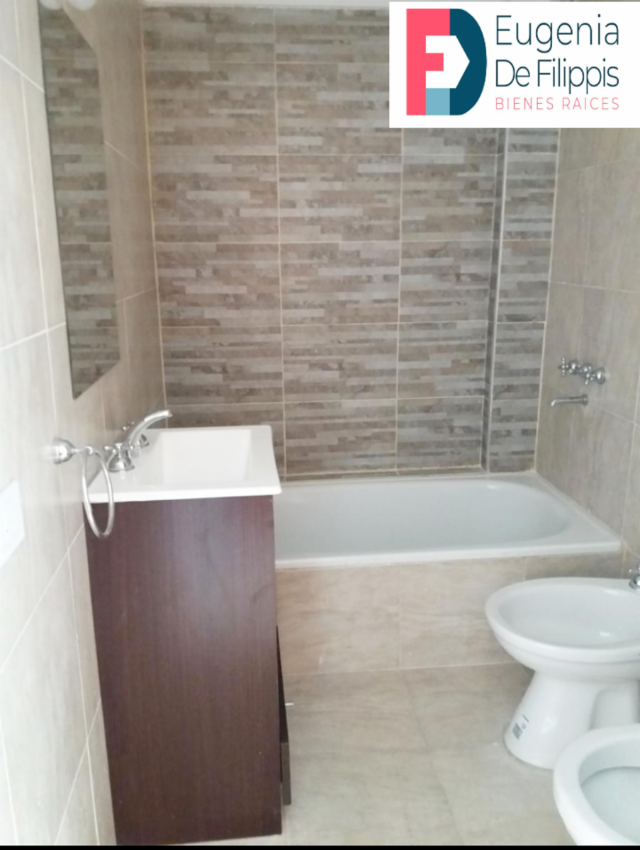 Carlos Pellegrini 1335 · Morón — foto 3