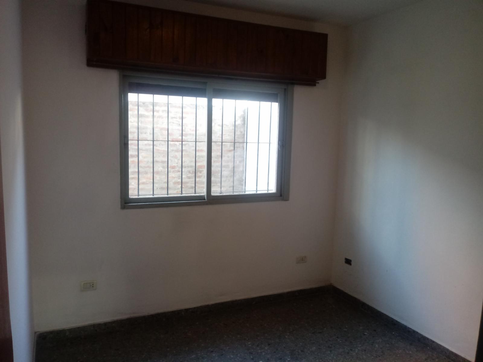 Pingles 4300 · San Martín — foto 5