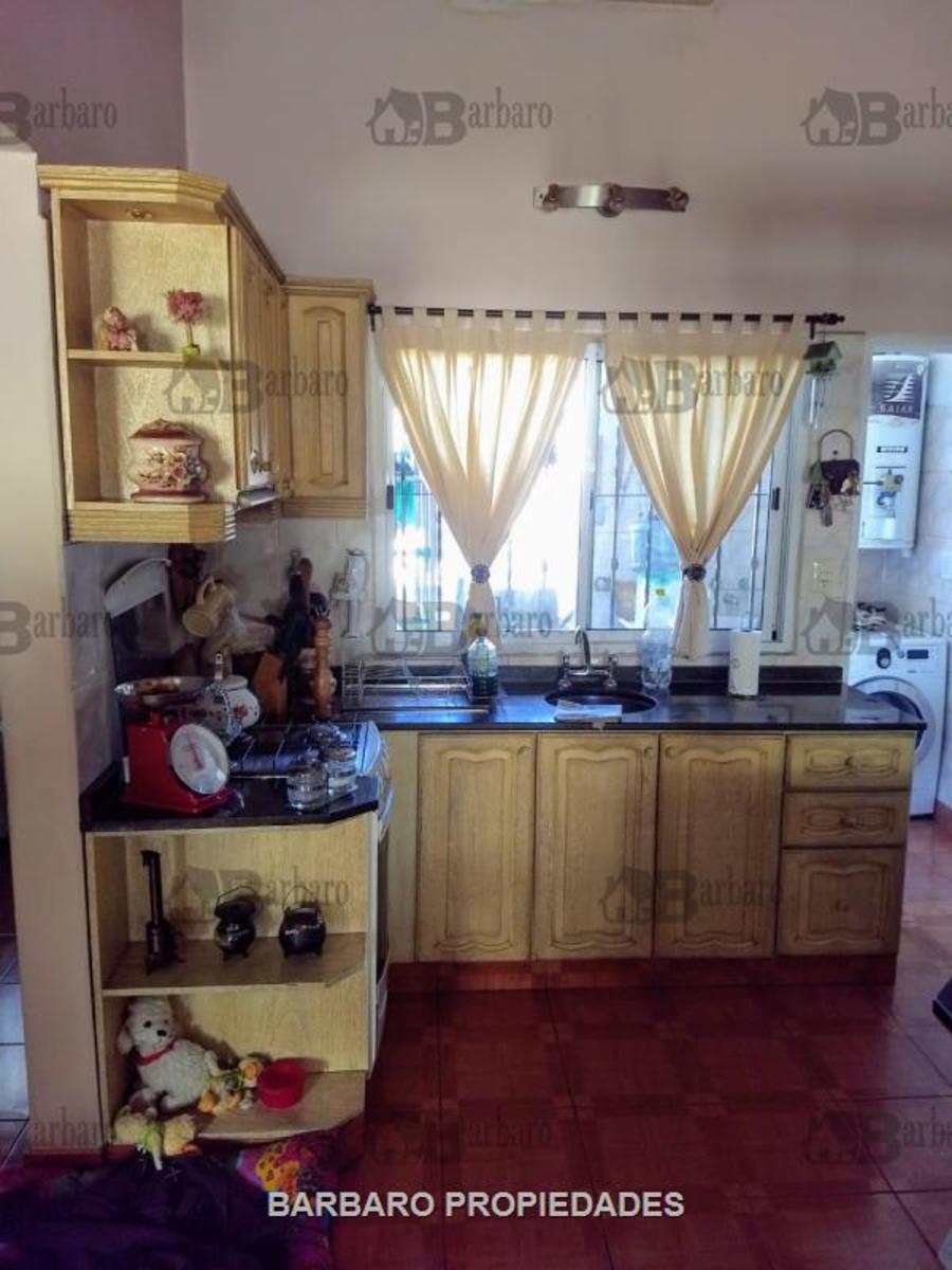 calle 84  Sarmiento 4700 · San Martín — foto 6