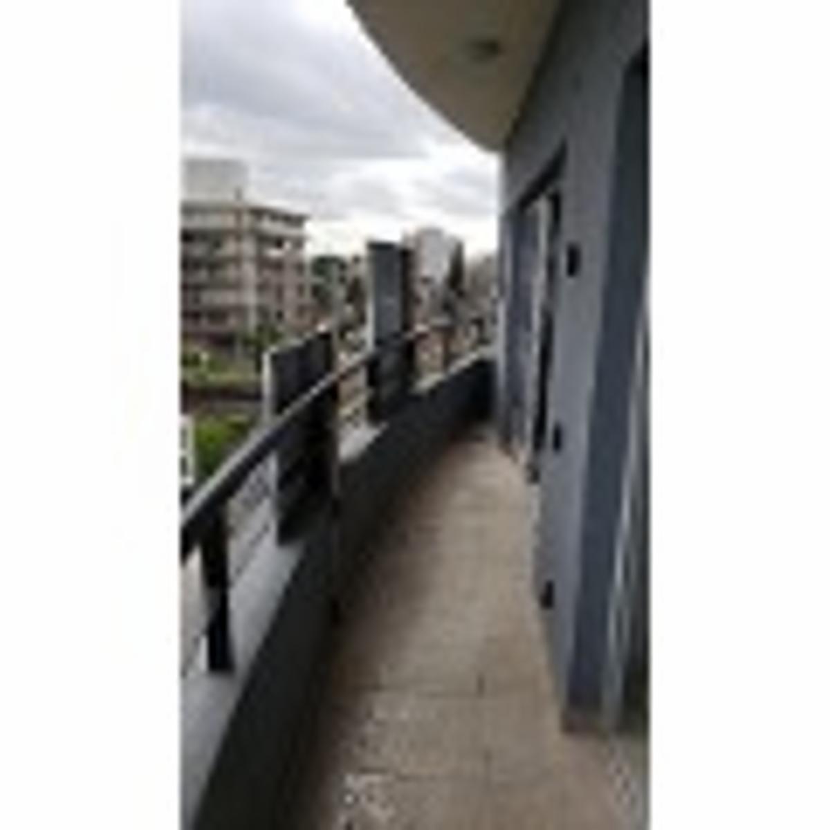 Lindo 2 ambientes al frente con cochera Villa Bosch