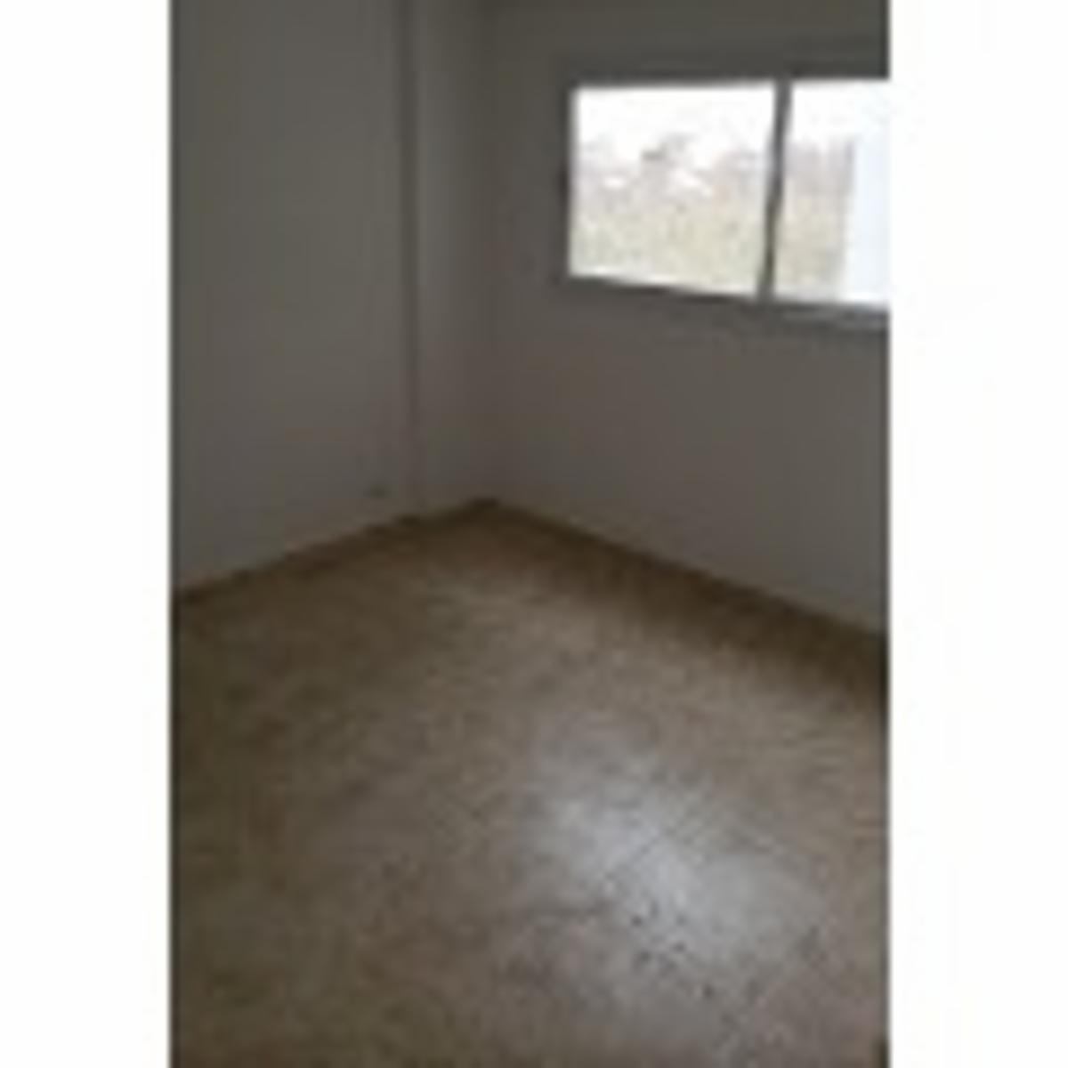 Illia 1200 · Tres De Febrero — foto 7