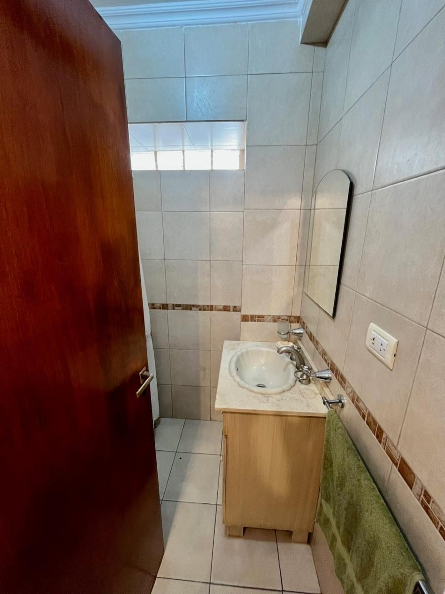3 De Febrero 4025 · Lanús — foto 13
