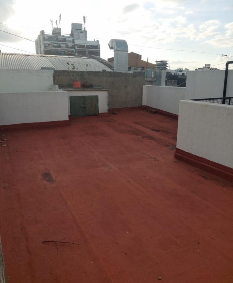 Avenida Caseros 3000 · Parque Patricios — foto 12