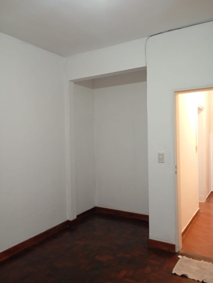 Quintana 736 · Morón — foto 10
