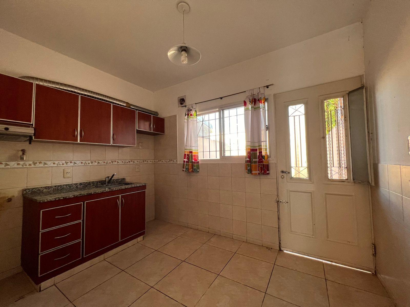 Cjal. Miguel Ramella 1334, Morón · Morón — foto 4