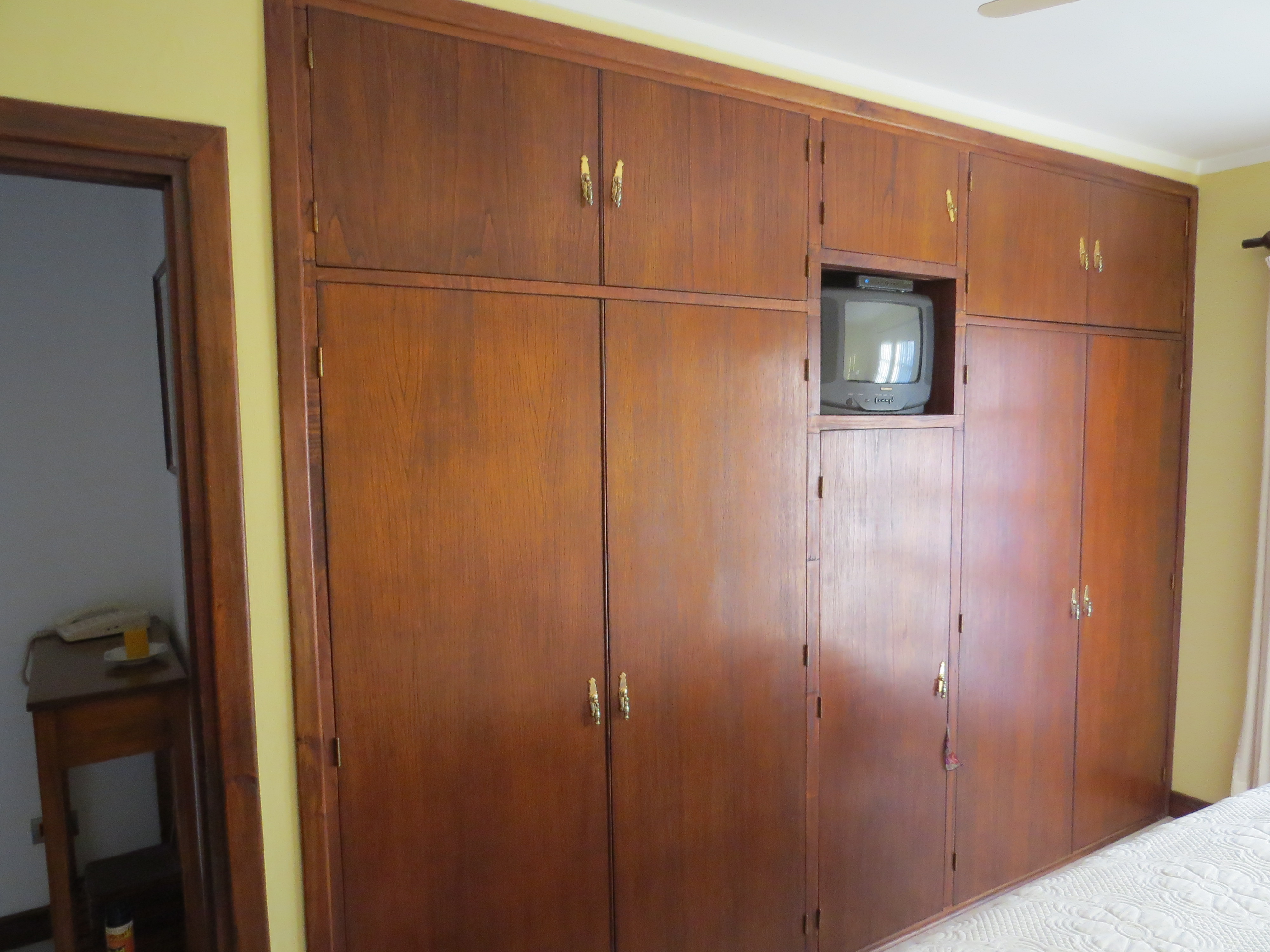 VENDO EXCEPCIONAL CASA ( CALLE 54 Y 75) ZONA TOLEDO NECOCHEA · Necochea — foto 28