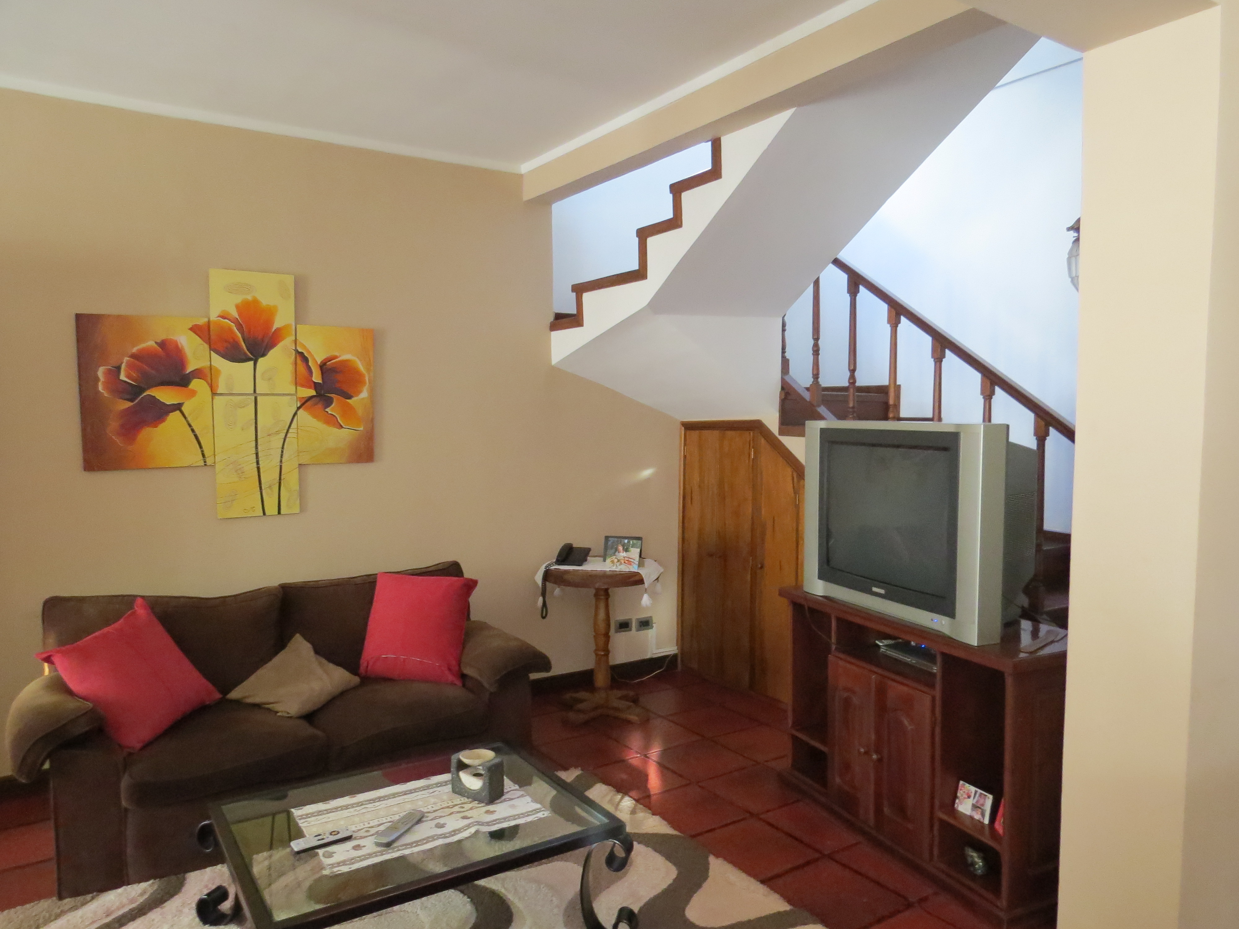 VENDO EXCEPCIONAL CASA ( CALLE 54 Y 75) ZONA TOLEDO NECOCHEA · Necochea — foto 5