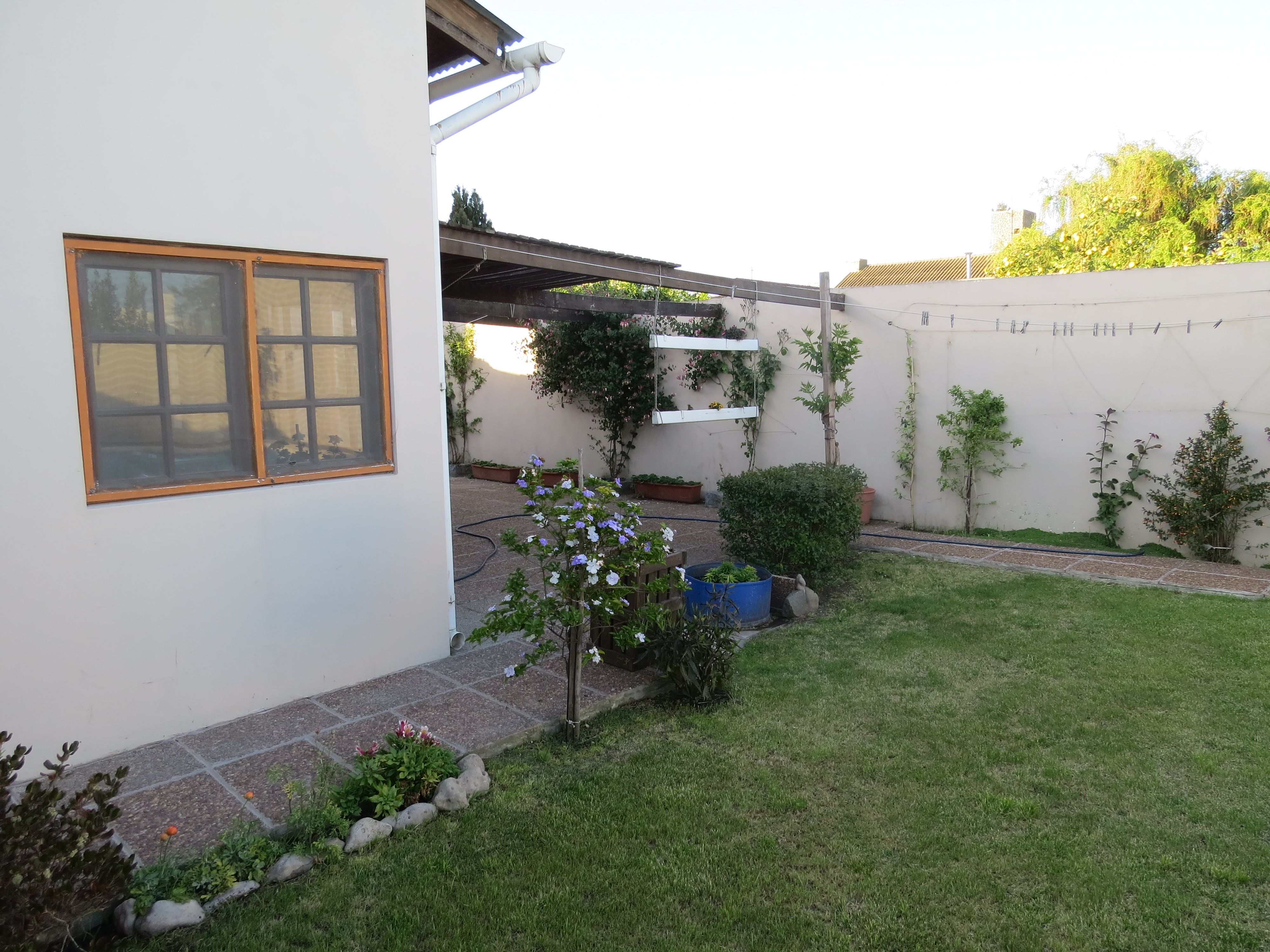 VENDO EXCEPCIONAL CASA ( CALLE 54 Y 75) ZONA TOLEDO NECOCHEA · Necochea — foto 50