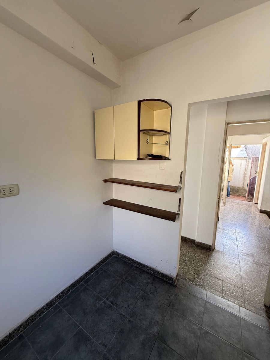 BRITO 2287 · Lomas De Zamora — foto 4