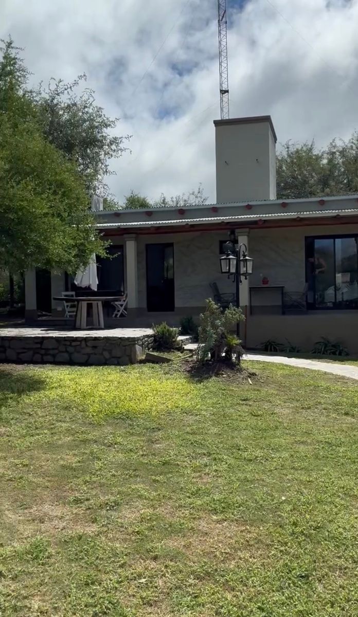 ALQUILER ANUAL EN TAPIA CASA CON PILETA MÁS CABAÑA · Trancas — foto 26