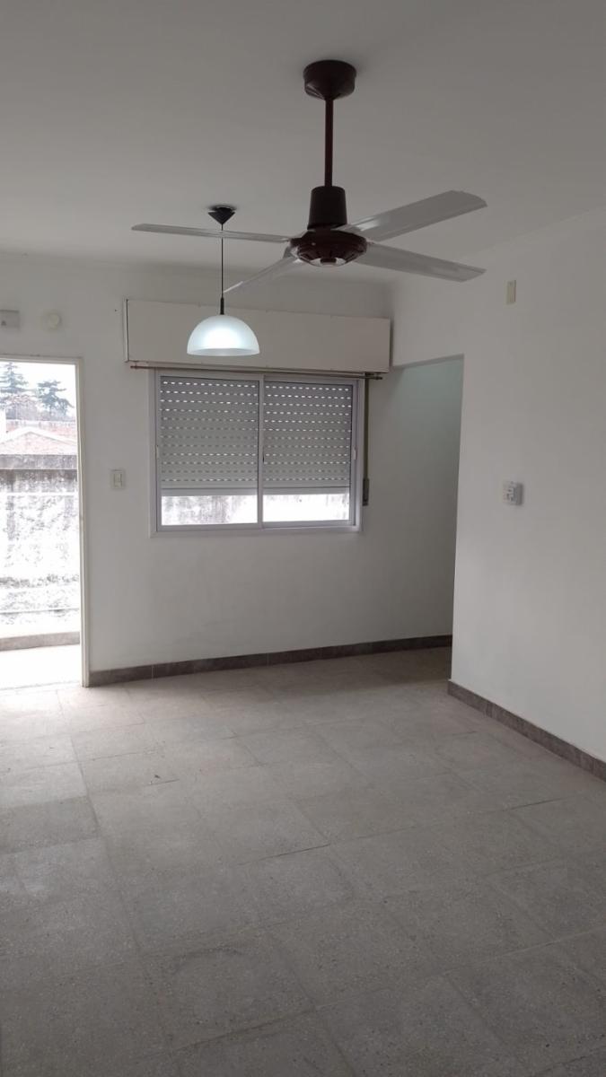 MAZA 2500 · Morón — foto 11