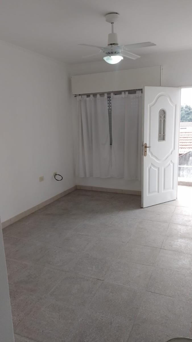 MAZA 2500 · Morón — foto 7
