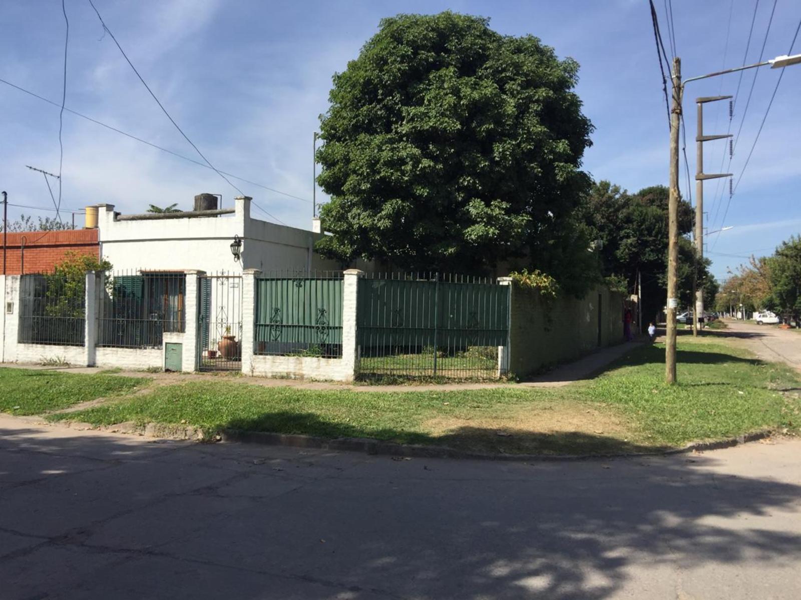 Juan A. Martinez 2200 · Ituzaingó — foto 18