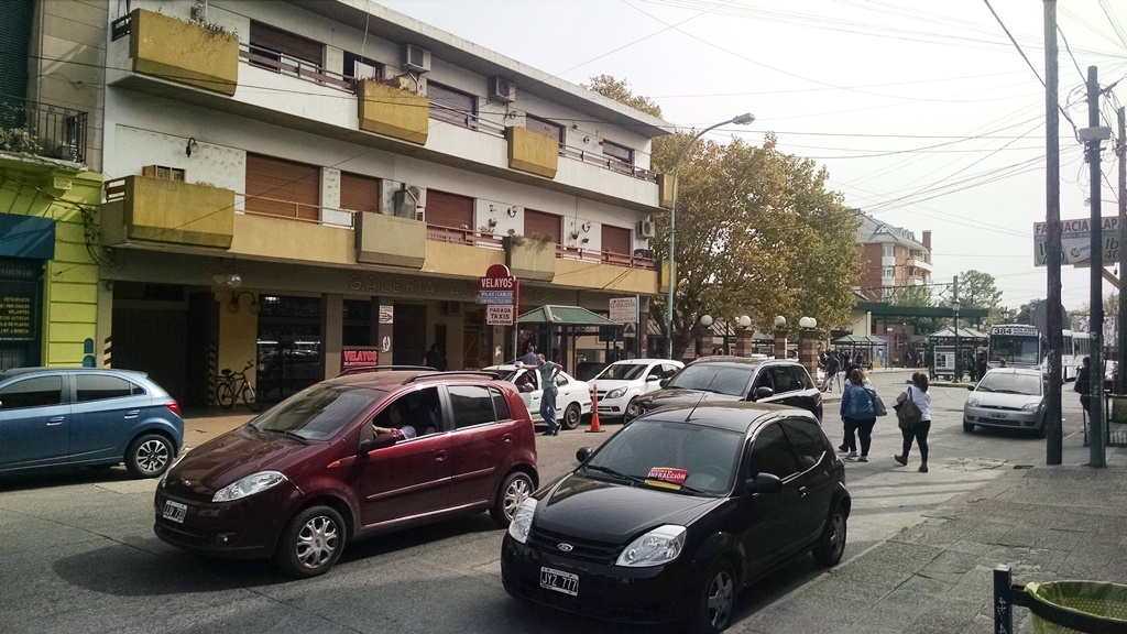 Somellera 500 · Almirante Brown — foto 4