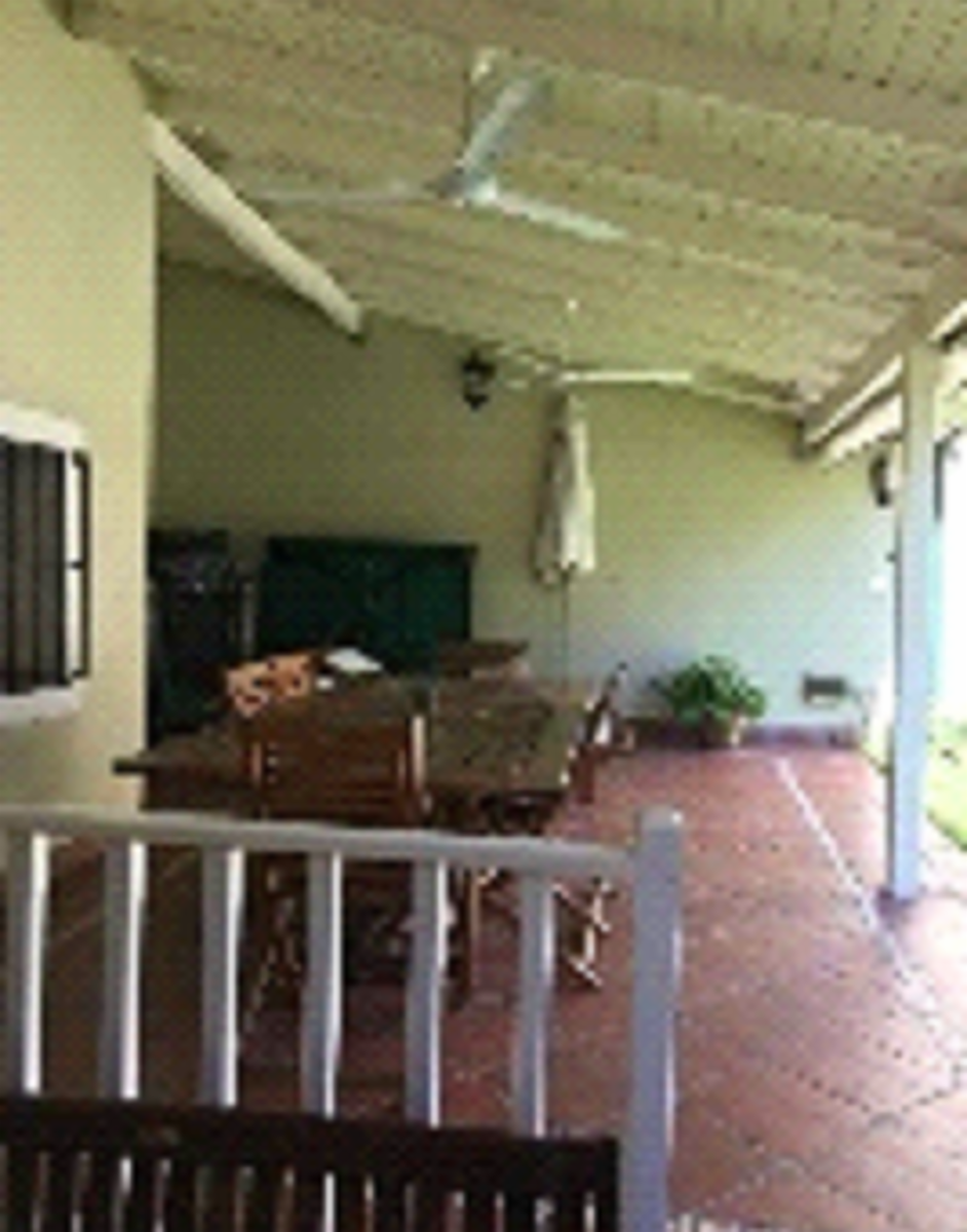 cnel. suarez al 700 · Lomas De Zamora — foto 3