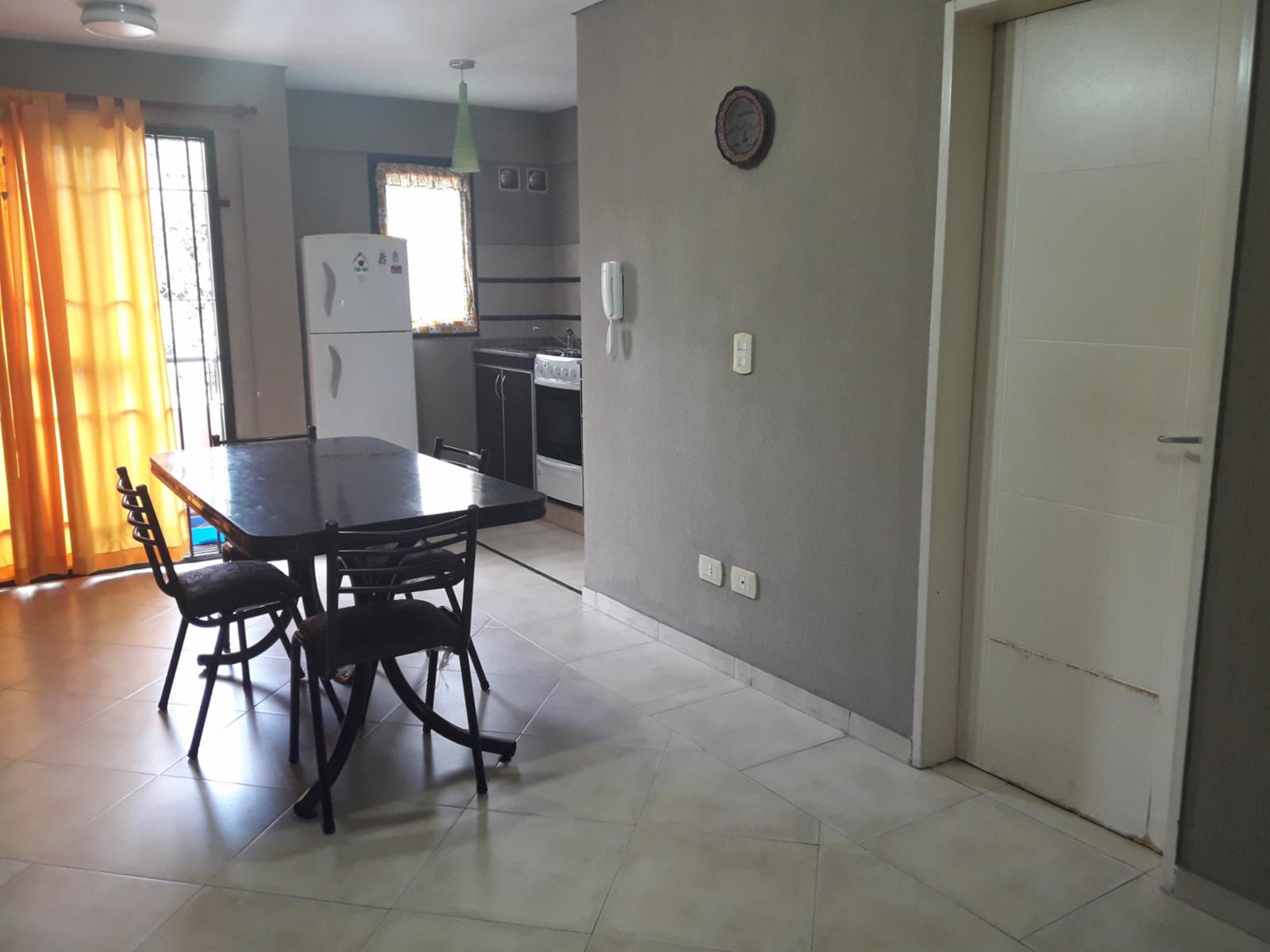 Castelli 83 · Morón — foto 11