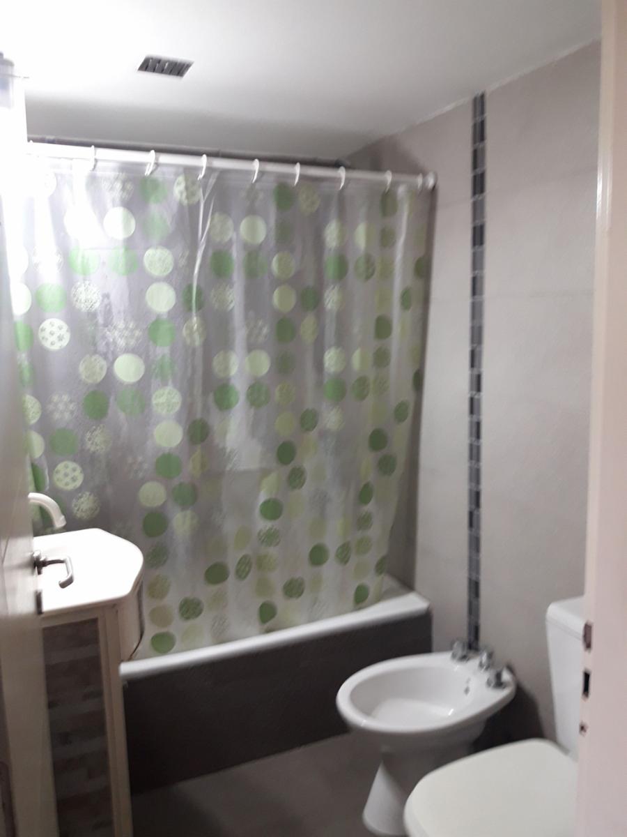 Castelli 83 · Morón — foto 14