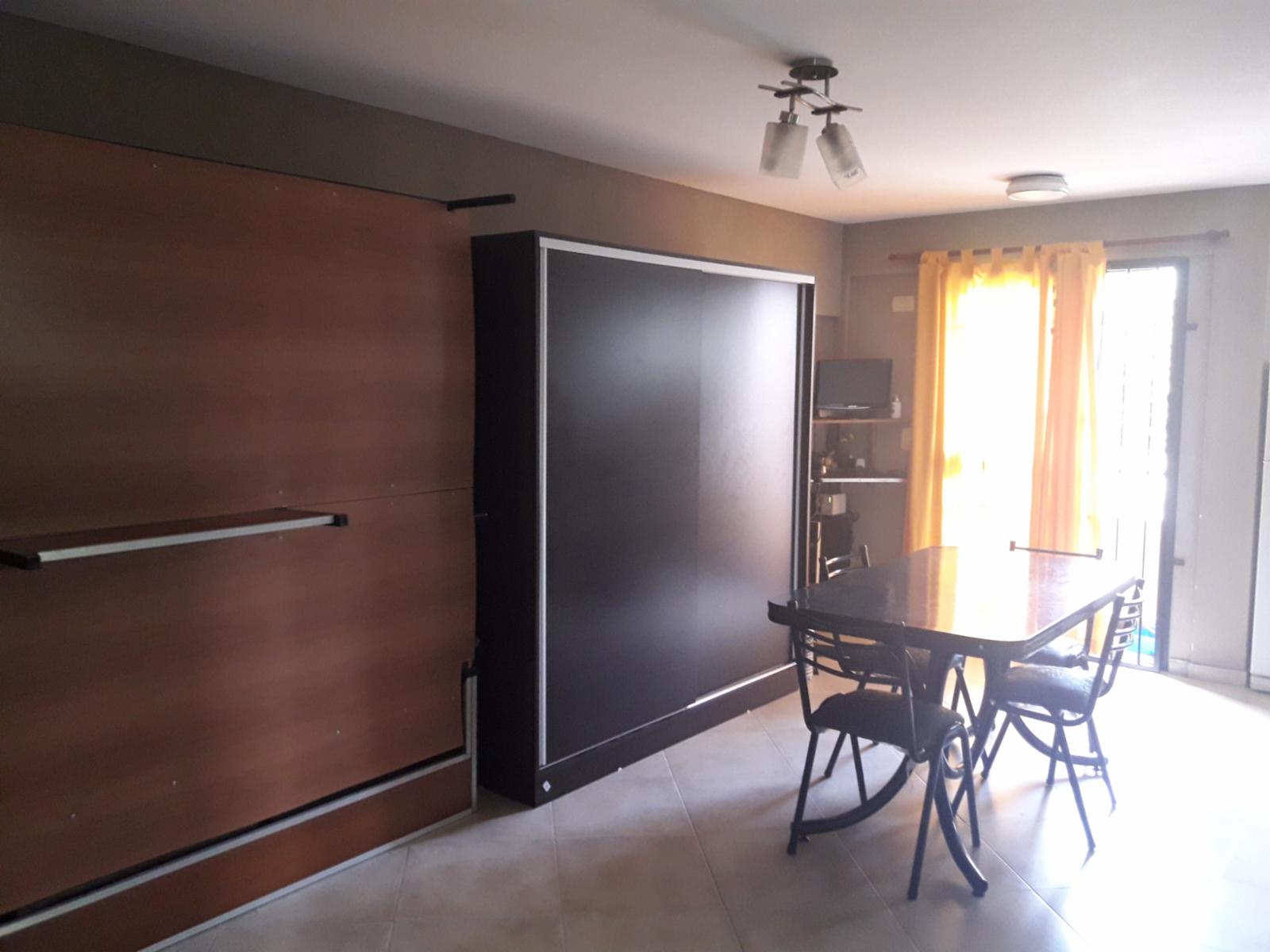 Castelli 83 · Morón — foto 8