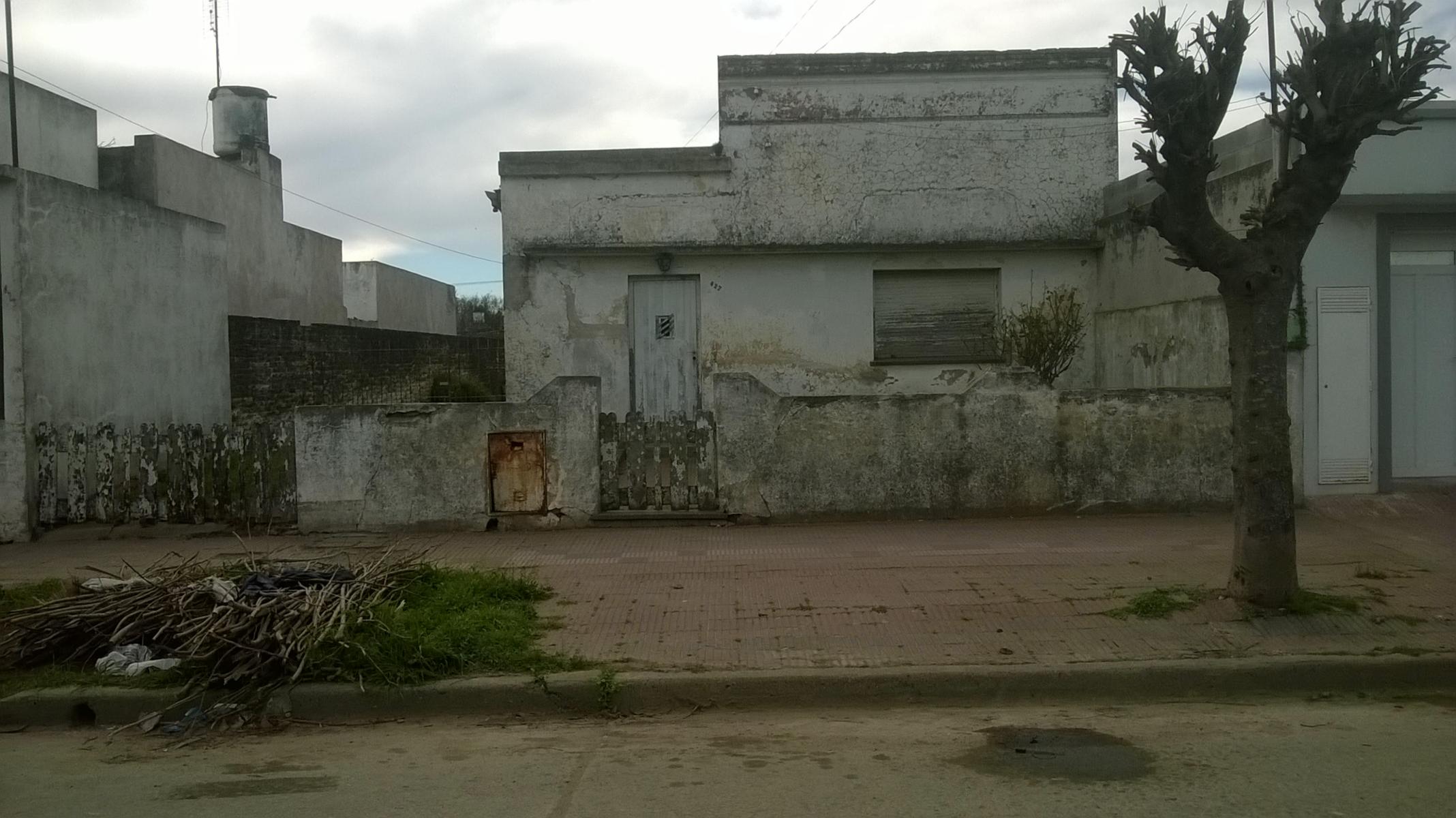 19 Nº 427 · Balcarce — foto 3