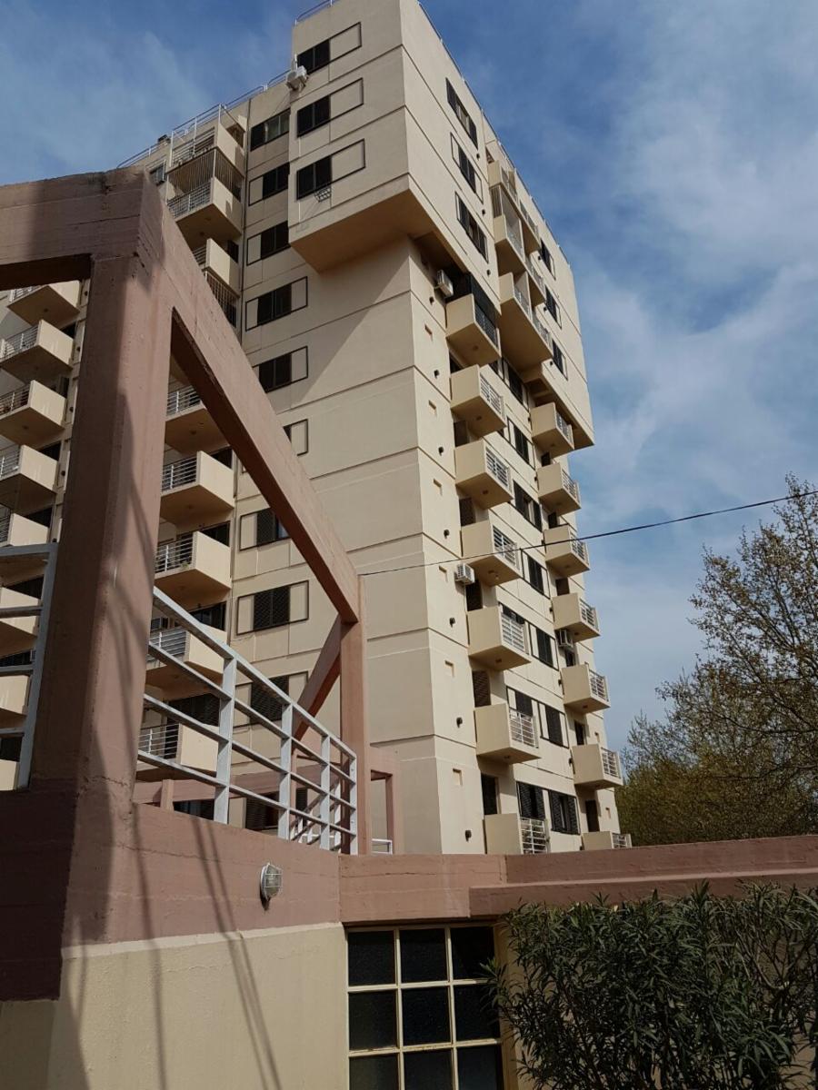 Venta departamento edificio "Comahue" sobre Mariano Rosas · Capital — foto 3