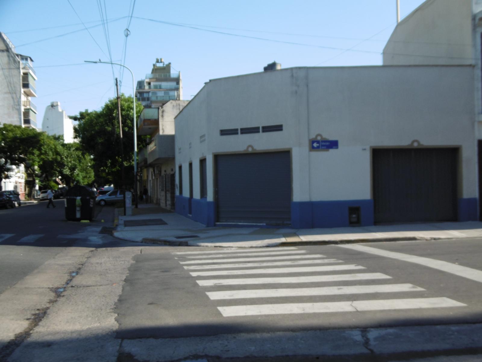 Castro Barros  2000 · Boedo — foto 3