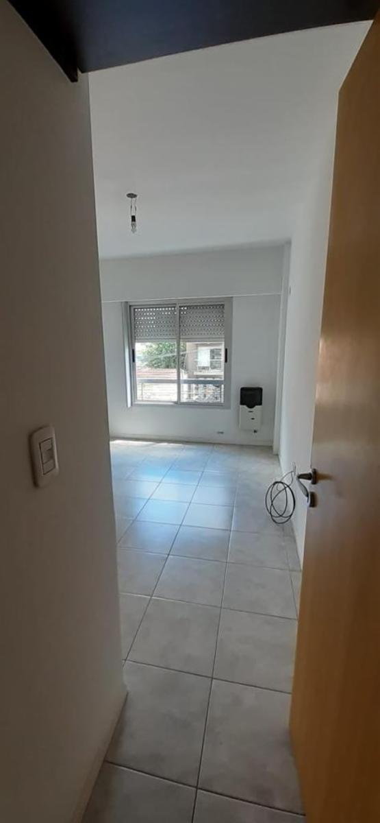 Bayardi 2552 · Morón — foto 8
