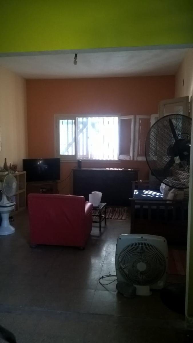 Belgrano al 2600 · Moreno — foto 15