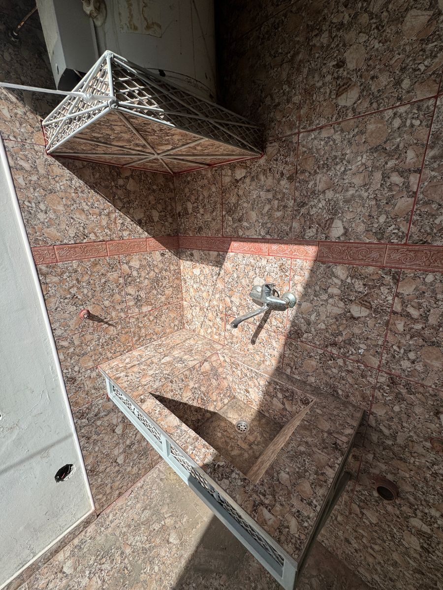 Victoriano Montes 2123 · Lanús — foto 15