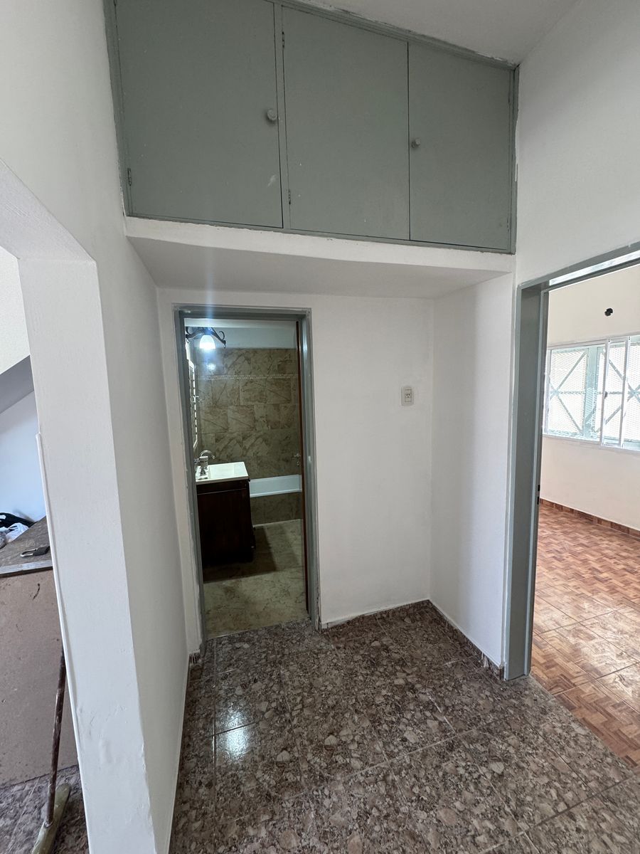 Victoriano Montes 2123 · Lanús — foto 7