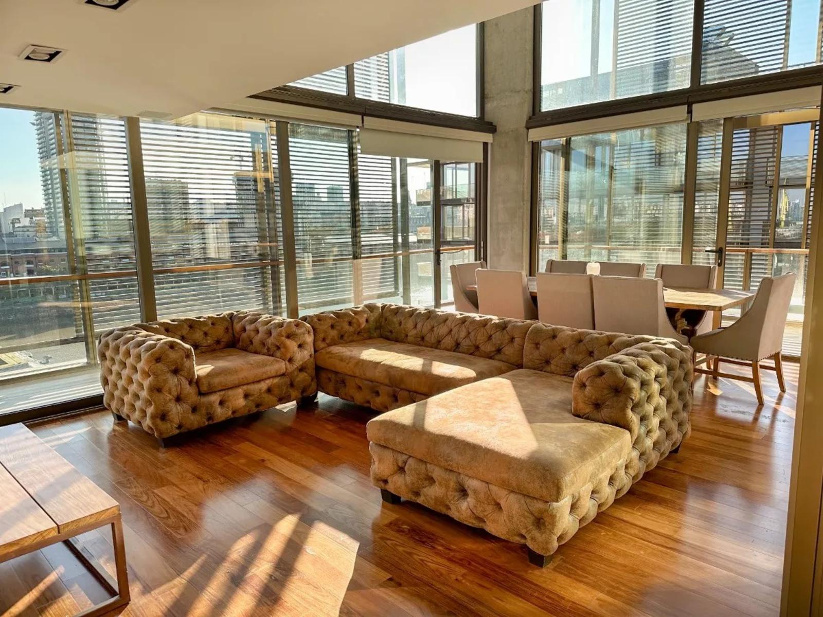 Alquiler Temporario Departamento 6 Ambientes en Puerto Madero Petrona Eyle 300