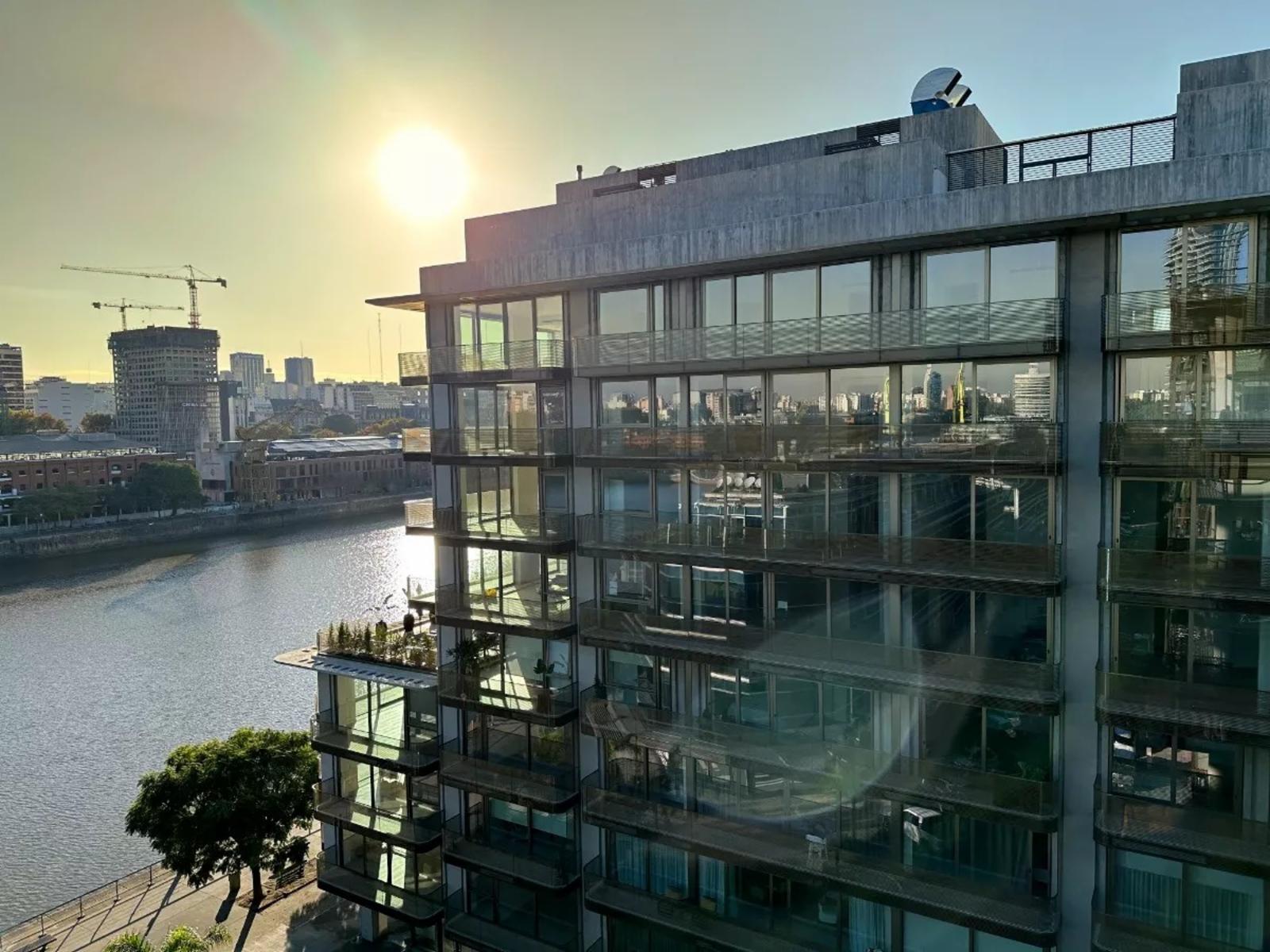 Petrona Eyle 300 · Puerto Madero — foto 13
