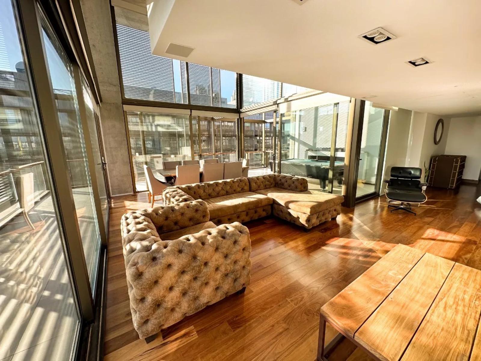Petrona Eyle 300 · Puerto Madero — foto 5