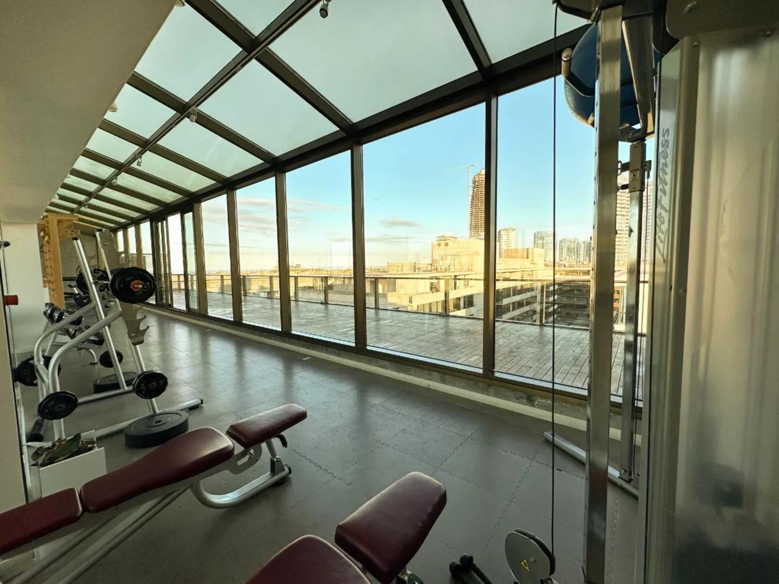 Petrona Eyle 300 · Puerto Madero — foto 8