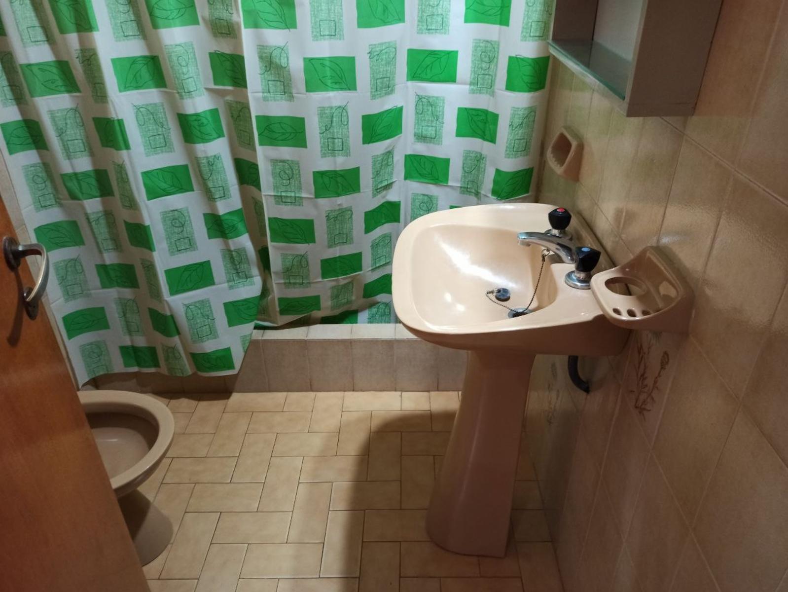 Av II n 436 · La Costa — foto 24