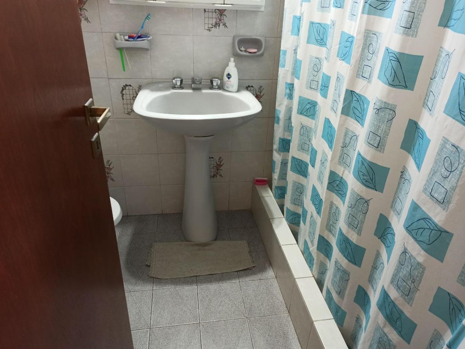 Av II n 436 · La Costa — foto 5