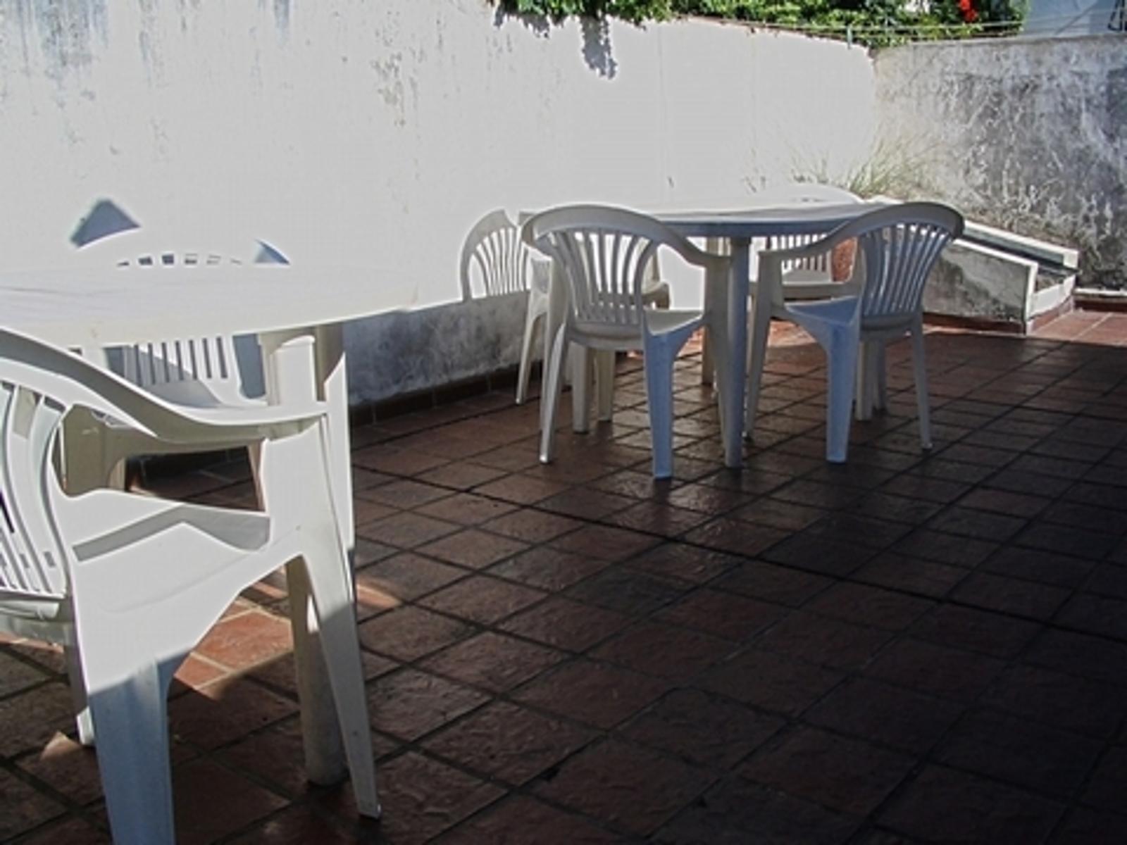 ASOMBROSO PH (sin expensas) con TERRAZA propia- COGHLAN